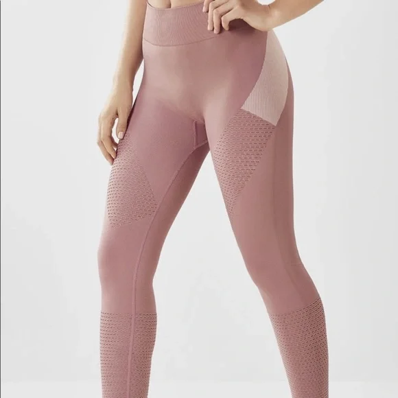 leggings clearance demi lovato leggins